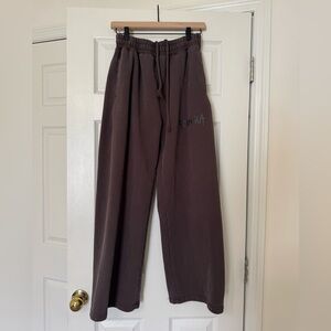 YoungLA Wide-Leg Sweatpants in Chocolate Brown